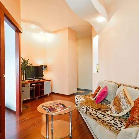 Service Business Class Apartment *